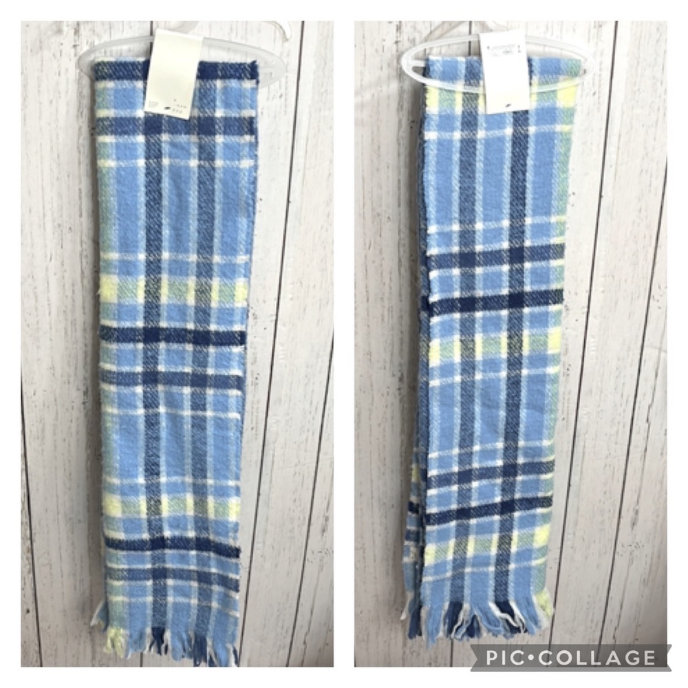 NWT Blanket Scarf Recycled Polyester Soft & Snuggly Blue White Yellow
